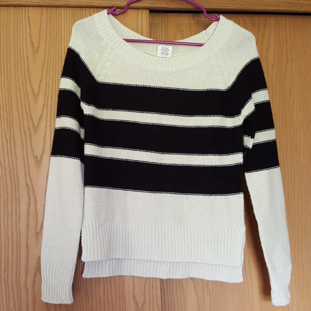 Tilly's Full Tilt tan and black striped sweater